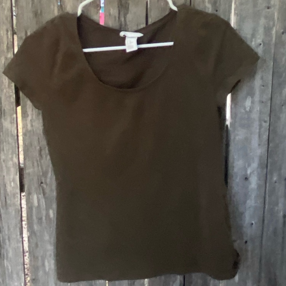 H&M basic T-shirt size medium